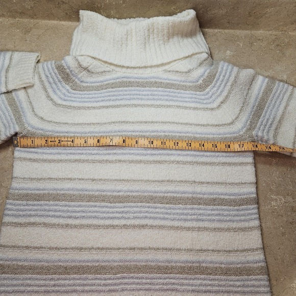 LL Bean Sweater Women M Cream Stripe Cowl Turtleneck Wool‎ Blend Cozy Cabincore - Picture 7 of 11